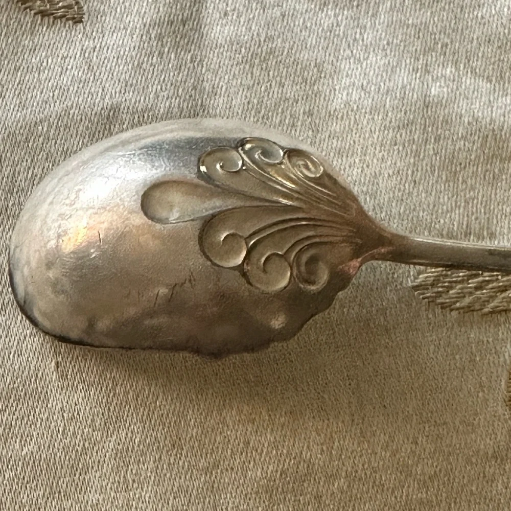 Pre 1891 Watts & Ryland Scallop Shaped Sugar Spoon.